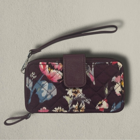 VERA BRADLEY INDIANA ROSE RFID SMARTPHONE WRISTLET - Picture 2 of 3